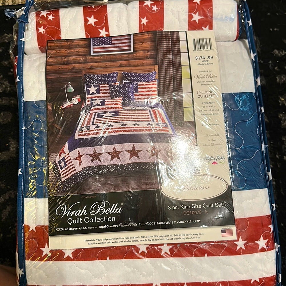 Brand new quilt set! King 3pc